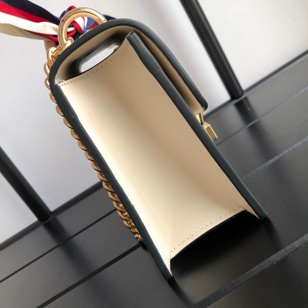 グッチバッグ内部構造